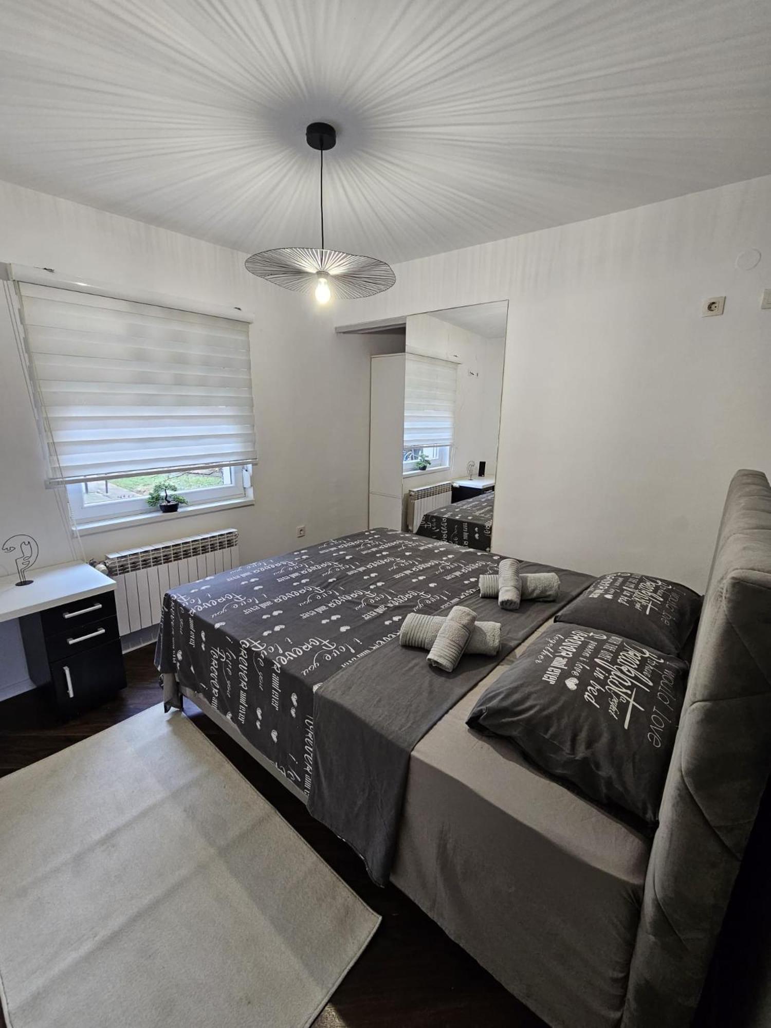 Apartman Daniela Σαράγεβο Εξωτερικό φωτογραφία