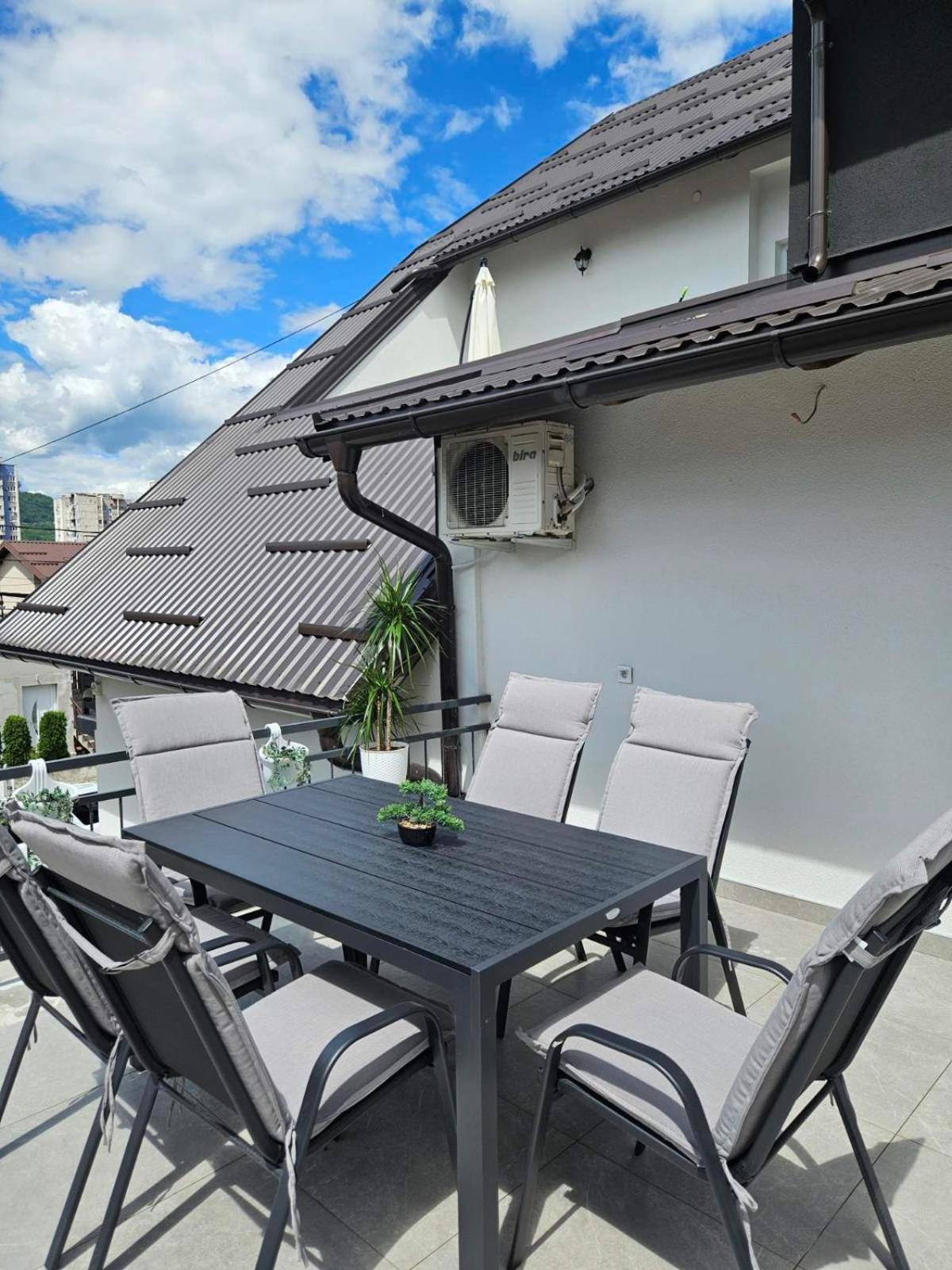 Apartman Daniela Σαράγεβο Εξωτερικό φωτογραφία